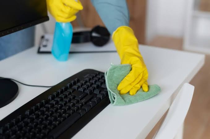 High-Surface Cleaning